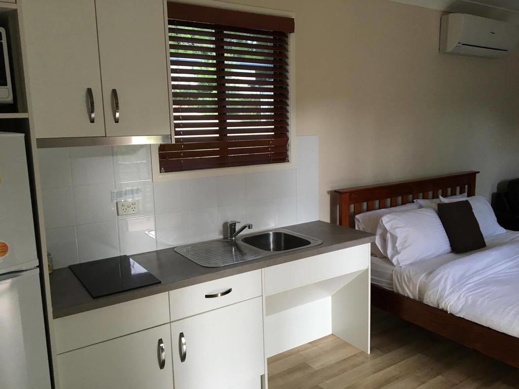 Mapleton Cabins&Caravan Park Buitenkant foto